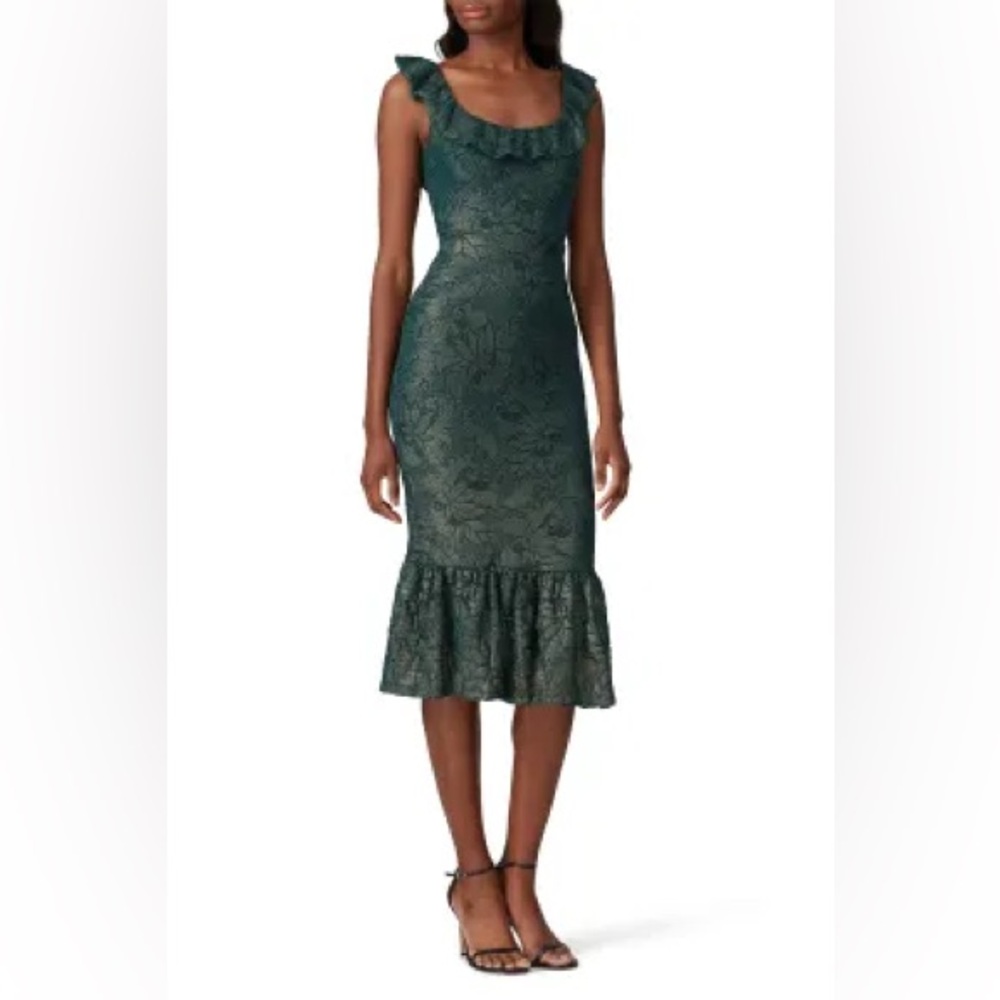 Nightcap Lace Midi Dress size S